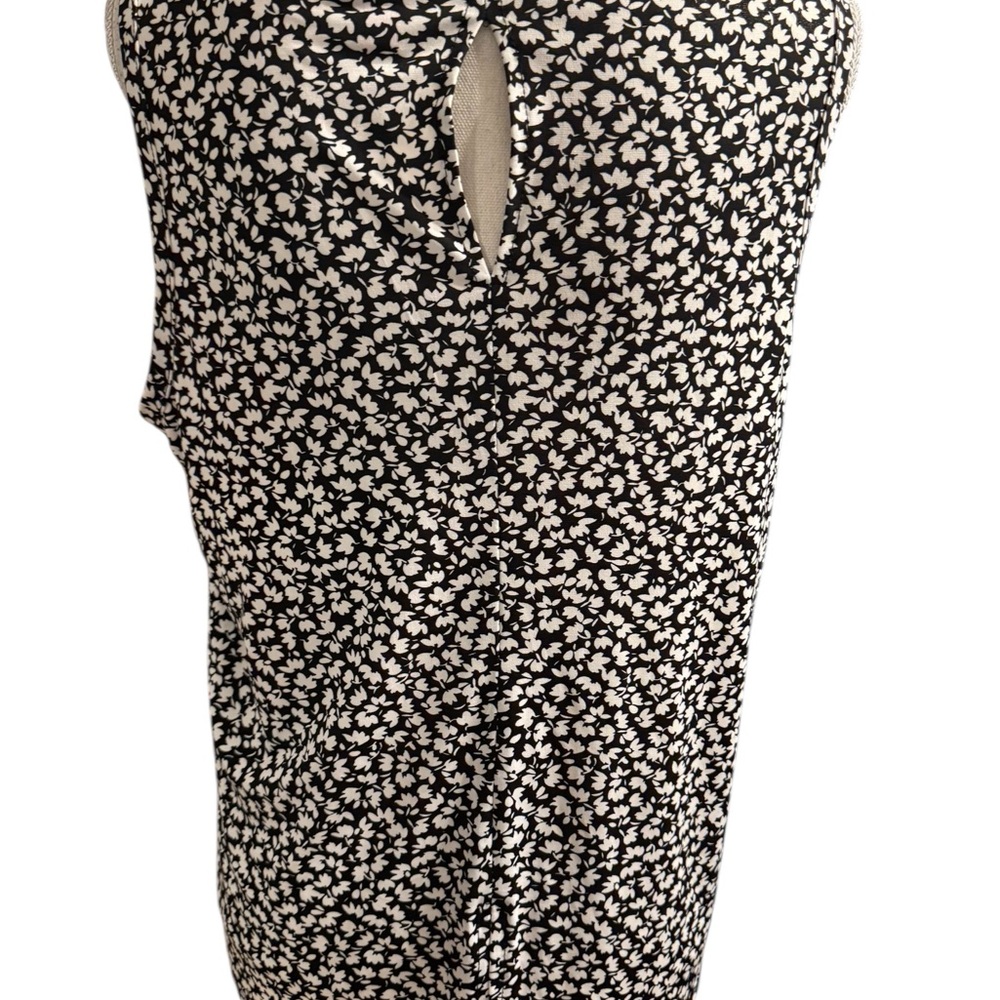 ❤️Vince Camuto Black/White Print Top/Shell Back Detail  SZ:  LARGE/PETITE   #R - Picture 5 of 9